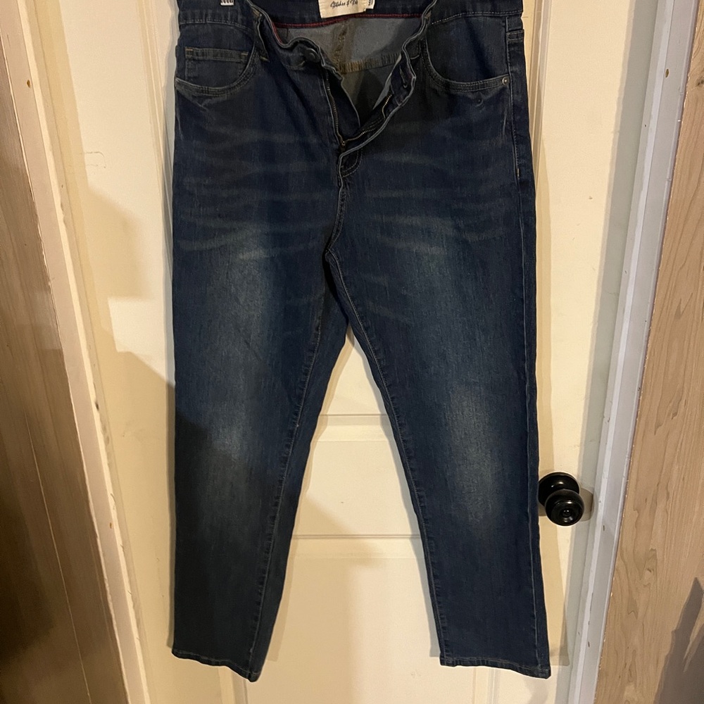 Stitches Men's Dark Blue Relaxed Stretch Jeans